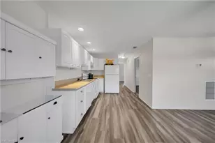 17324/17326 Whitewater Ct, Fort Myers Beach, FL 33931 - Photo 28