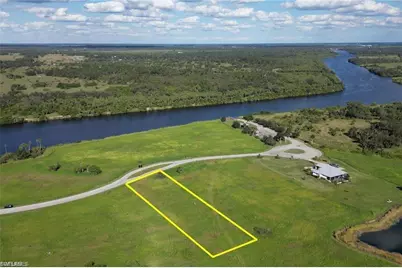2023 Silk Bay Blvd, Alva, FL 33920 - Photo 2