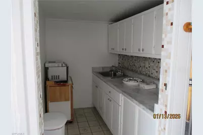 403 SE 43rd Ter #10, Cape Coral, FL 33904 - Photo 32