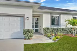 719 Little Rock St E, Lehigh Acres, FL 33974 - Photo 6