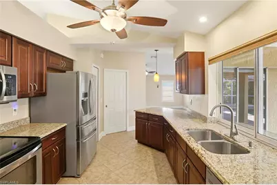 4605 SW 10th Ave, Cape Coral, FL 33914 - Photo 6