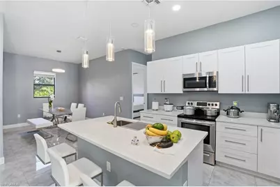 3718 41st St SW, Lehigh Acres, FL 33976 - Photo 12