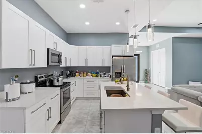 3718 41st St SW, Lehigh Acres, FL 33976 - Photo 14