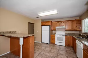 2536 Vestridge St, North Port, FL 34287 - Photo 6