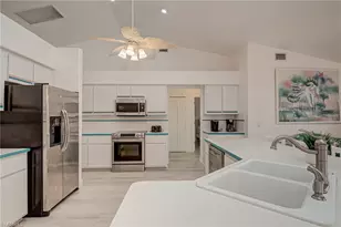 12196 Matlacha Blvd, Matlacha Isles, FL 33991 - Photo 10