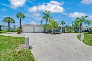 805 Leeland Heights Blvd E, Lehigh Acres, FL 33936 - Photo 20