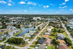 1249 SE 8th St, Cape Coral, FL 33990 - Photo 20