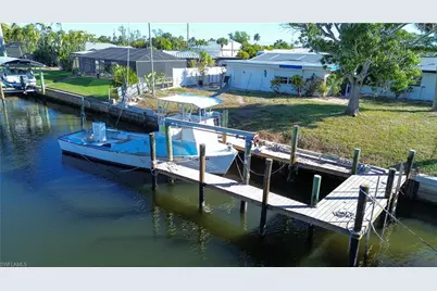 17740 Broadway Ave, Fort Myers Beach, FL 33931 - Photo 22