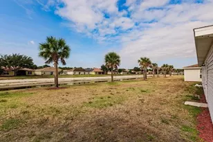 18313 Gibraltar Ln, Lehigh Acres, FL 33936 - Photo 36