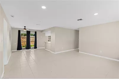 2927 SE 15th Pl #1, Cape Coral, FL 33904 - Photo 12