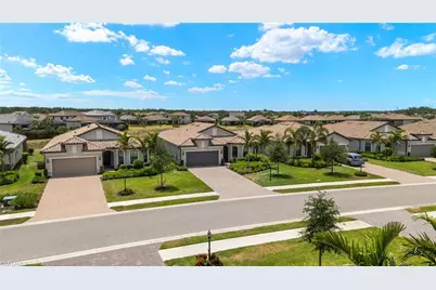 19652 Deming Ln, Estero, FL 33928 - Photo 32