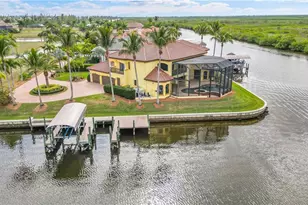 879 W Cape Estates Cir, Cape Coral, FL 33993 - Photo 46