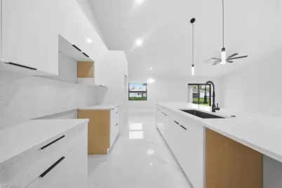 2510 53rd St SW, Lehigh Acres, FL 33976 - Photo 32