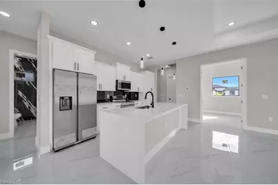 3402 15th St SW, Lehigh Acres, FL 33976 - Photo 14