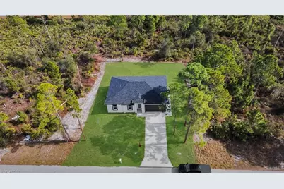 727 Santa Lucia Ave S, Lehigh Acres, FL 33974 - Photo 36