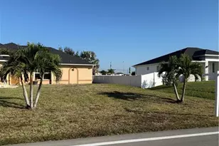 4409 Jacaranda Pkwy W, Cape Coral, FL 33993 - Photo 14