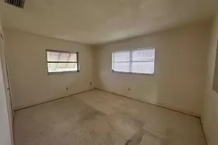 1727 Cornwallis Pkwy, Cape Coral, FL 33904 - Photo 10
