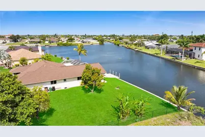 1811 NE 5th Ter, Cape Coral, FL 33909 - Photo 48