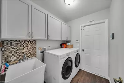 1811 NE 5th Ter, Cape Coral, FL 33909 - Photo 36