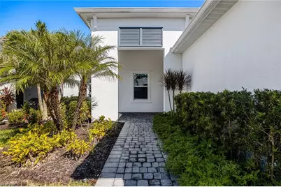 11704 Solano Dr, Fort Myers, FL 33966 - Photo 6