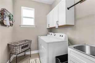 1814 SW 16th Terrace, Cape Coral, FL 33991 - Photo 30