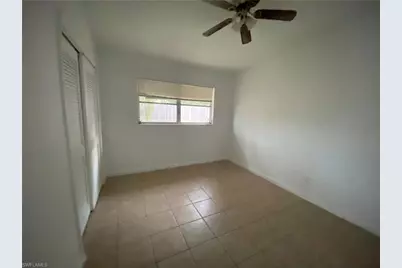 15 Vineyard St, Lehigh Acres, FL 33936 - Photo 8