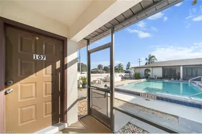 1004 SE 8th St #107, Cape Coral, FL 33990 - Photo 10