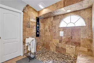 2724 Cape Coral Pkwy W, Cape Coral, FL 33914 - Photo 18