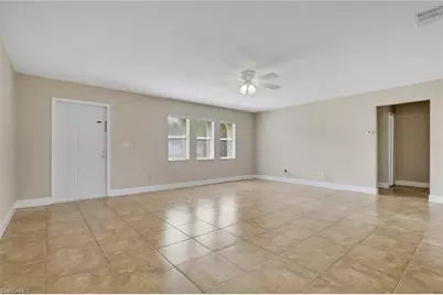 1625 SE 21st Ln, Cape Coral, FL 33990 - Photo 4