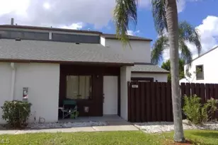 8867 Somerset Blvd, Fort Myers, FL 33919 - Photo 1