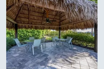 2613 Manzilla Ln, Cape Coral, FL 33909 - Photo 34