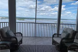 2090 W First St, Fort Myers, FL 33901 - Photo 4