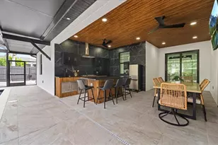 927 SW 25th St, Cape Coral, FL 33914 - Photo 18