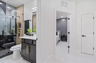 927 SW 25th St, Cape Coral, FL 33914 - Photo 34