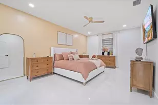 927 SW 25th St, Cape Coral, FL 33914 - Photo 24