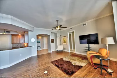 2104 W First St #2402, Fort Myers, FL 33901 - Photo 8