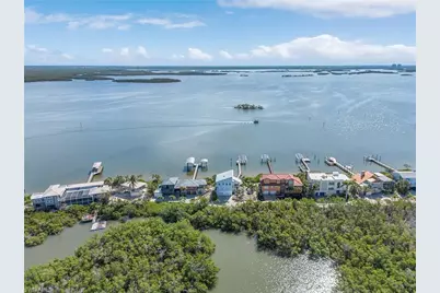 21401 Widgeon Ter, Fort Myers Beach, FL 33931 - Photo 16