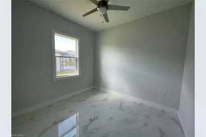 721 NE 11th Ter, Cape Coral, FL 33909 - Photo 20