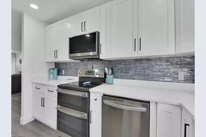 1027 SE 46th Ln #2A, Cape Coral, FL 33904 - Photo 10