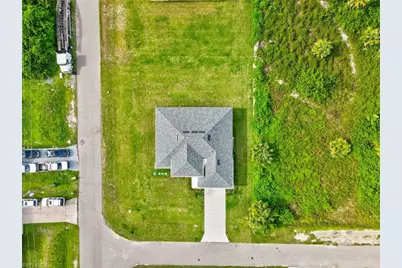 713 Camilla St E, Lehigh Acres, FL 33974 - Photo 36