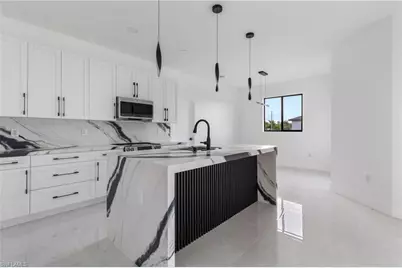 713 Camilla St E, Lehigh Acres, FL 33974 - Photo 8