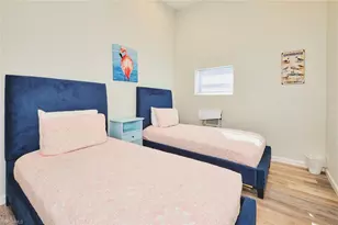 950 San Carlos Dr, Fort Myers Beach, FL 33931 - Photo 8