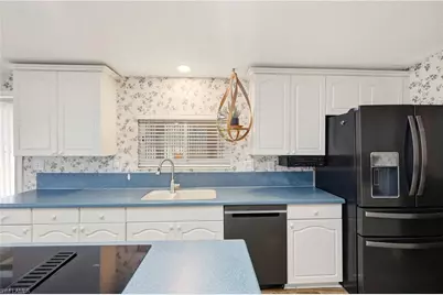 19825 Eagle Trace Ct, North Fort Myers, FL 33903 - Photo 10