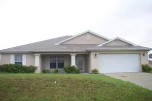 1404 NW 10th Terrace, Cape Coral, FL 33993 - Photo 2