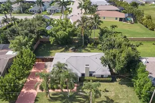 140 SE 8th St, Cape Coral, FL 33990 - Photo 38