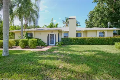 140 SE 8th St, Cape Coral, FL 33990 - Photo 1