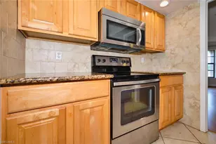 2614 SE 12th Pl, Cape Coral, FL 33904 - Photo 6