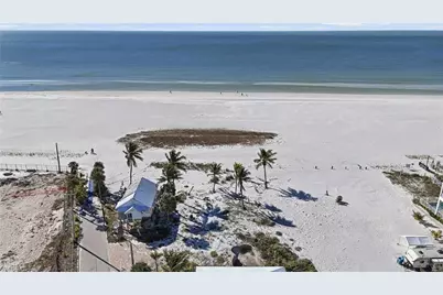 42 Avenue E, Fort Myers Beach, FL 33931 - Photo 6