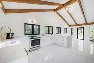 19481/483 S River Rd, Alva, FL 33920 - Photo 10