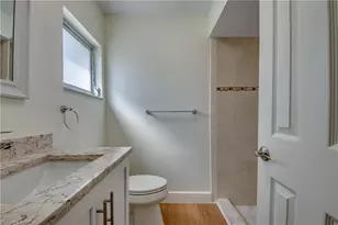 4917 Seville Ct, Cape Coral, FL 33904 - Photo 22